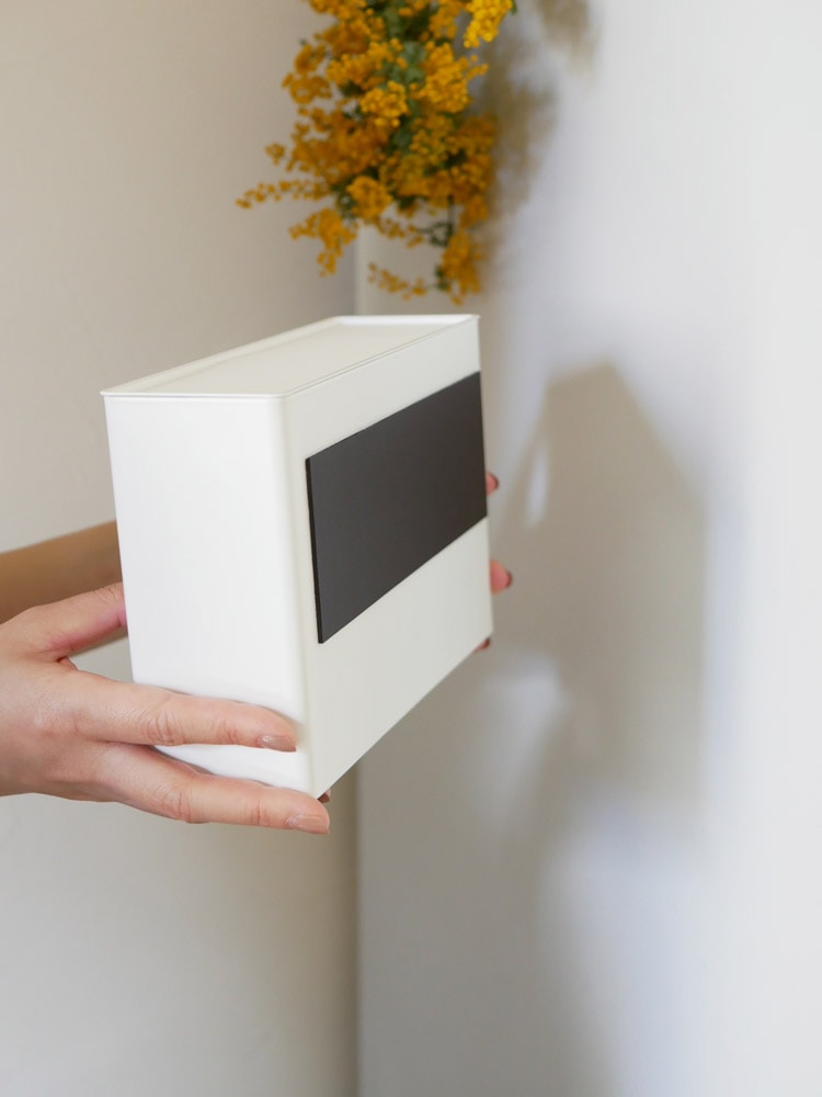 towerブランドのマグネットマスクホルダー