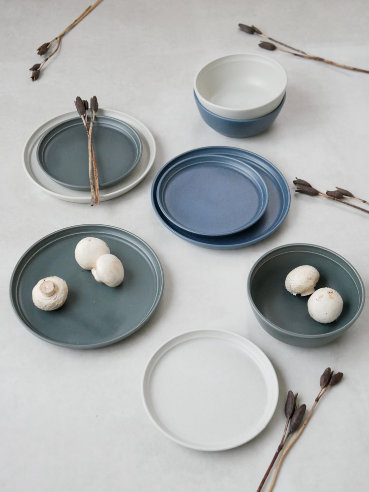 キントーFOGプレート、エンボス模様の磁器皿