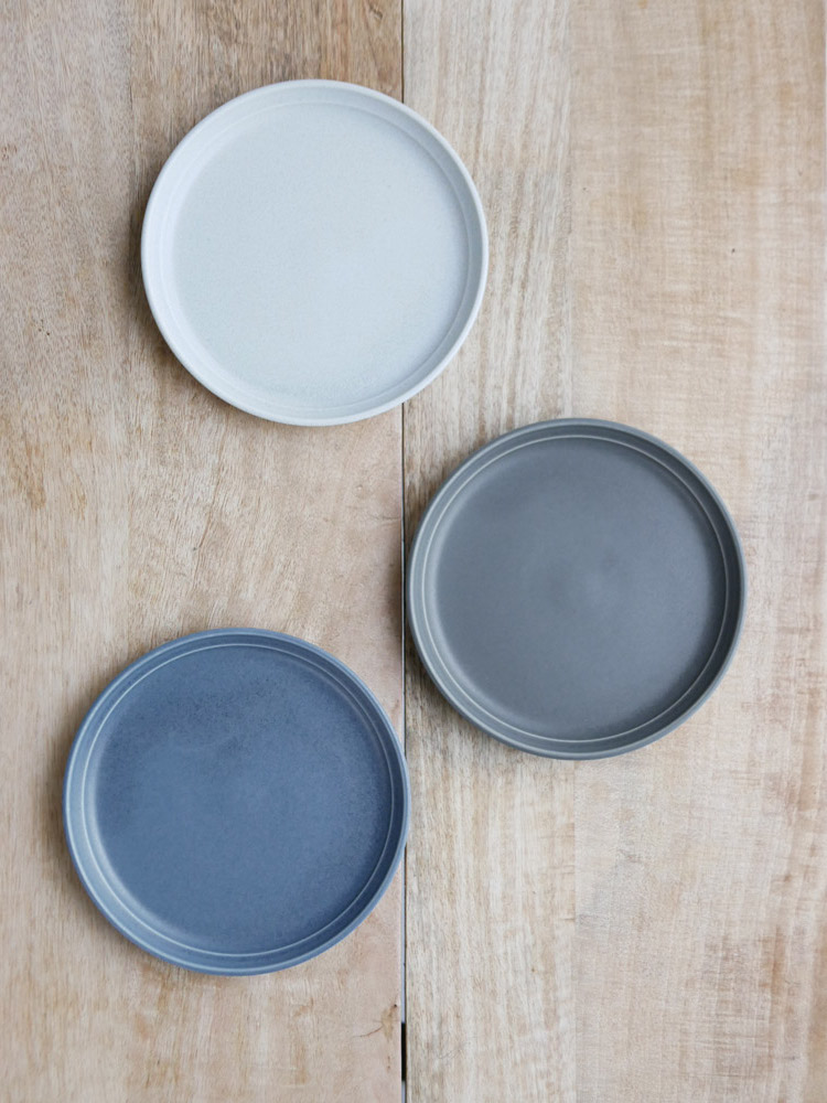 キントー FOG 磁器プレート、エンボス模様