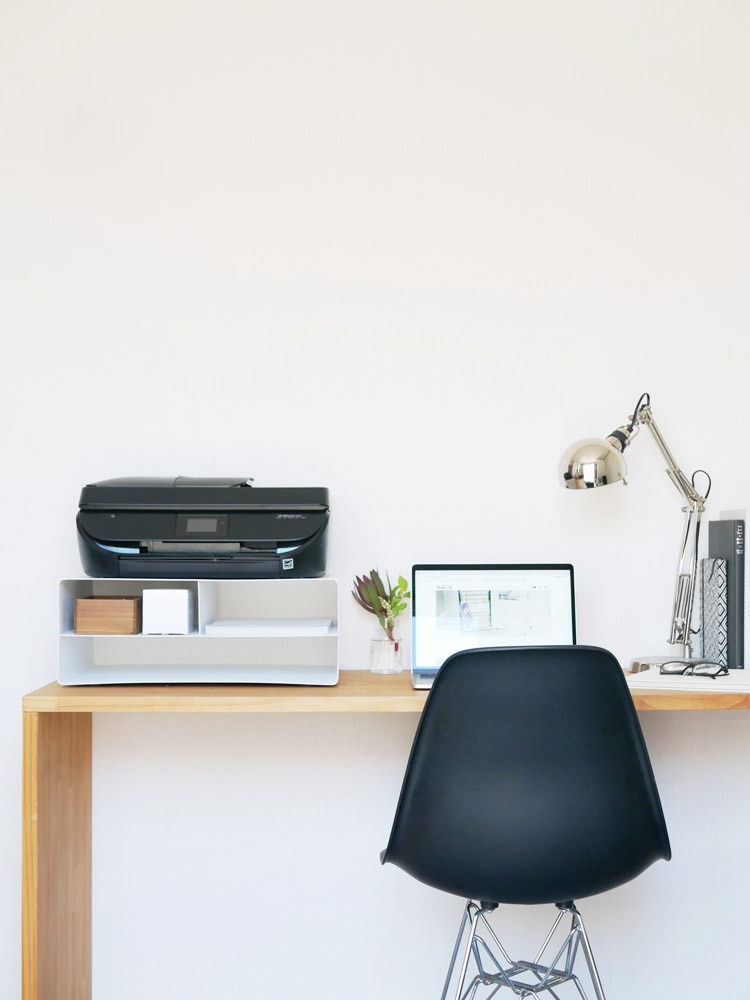 タワー ツーウェイプリンター収納ラックのスチール製デスク