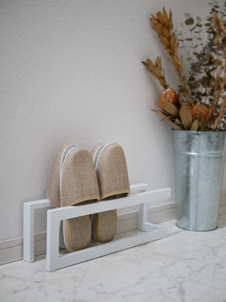 スチール製スリッパラック、4足収納可能