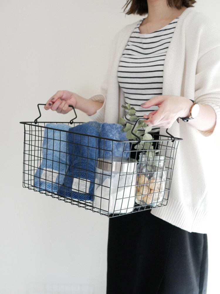 POSH LIVINGのアイアンスタッキングバスケット