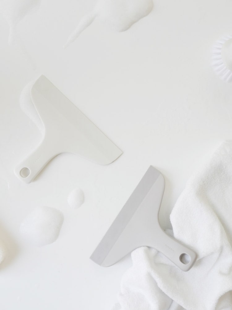 マーナのお風呂用スキージー