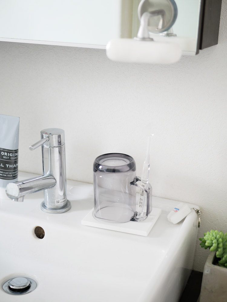 like-it製排水機能付きバスルームスタンドマグ