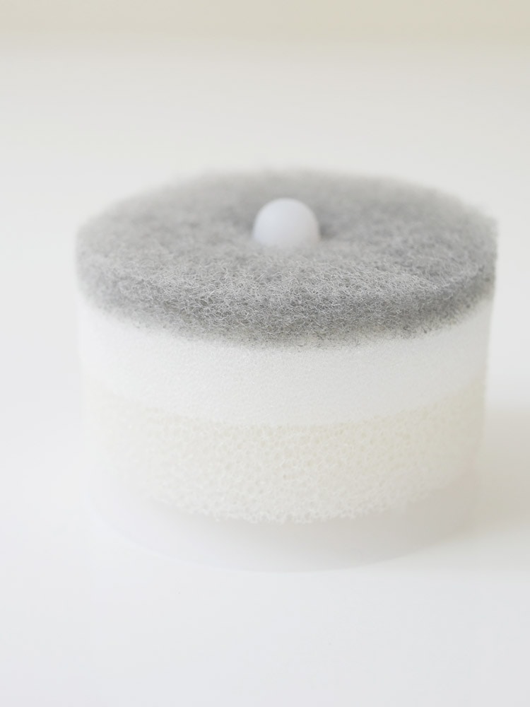 マーナ製POCO吸盤付き洗面スポンジ