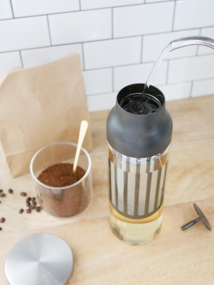 キントー製透明耐熱ガラスのコールドブリューカラフェ