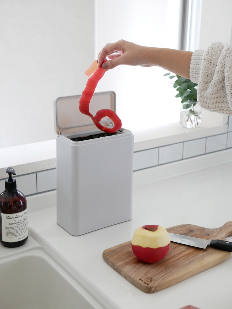 TUBELORミディアム型密封衛生ゴミ箱