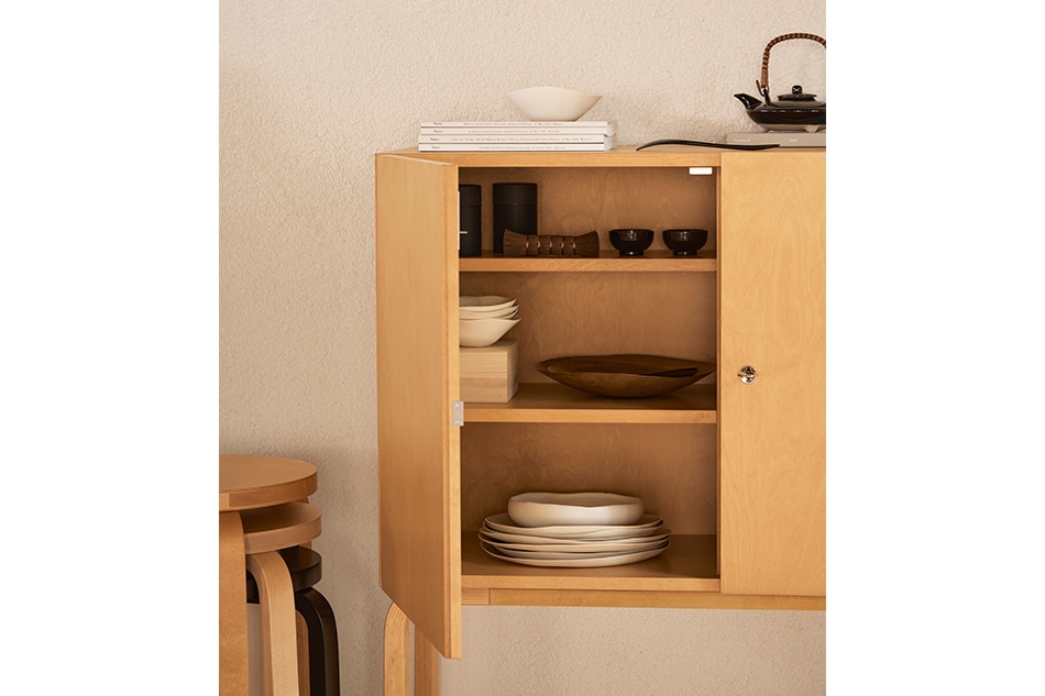 Cabinet 250（キャビネット 250）/Artek（アルテック）/Alvar Aalto