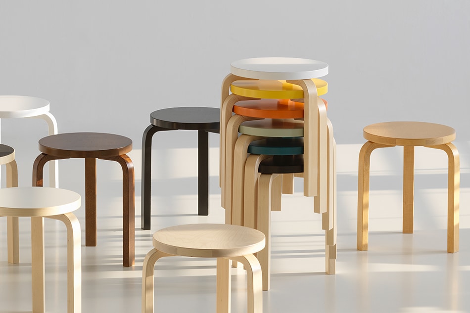 STOOL 60 COLOR-［正規品］デザイナーズ家具・北欧家具通販H.L.D.