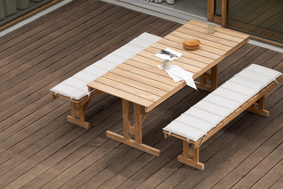 BM1871 BENCH（アウトドア 折りたたみ式ベンチ） / Carl Hansen＆Son