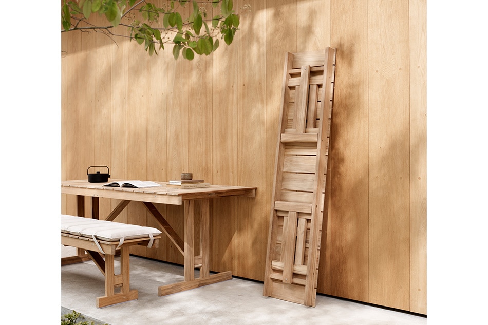 BM1871 BENCH（アウトドア 折りたたみ式ベンチ） / Carl Hansen＆Son