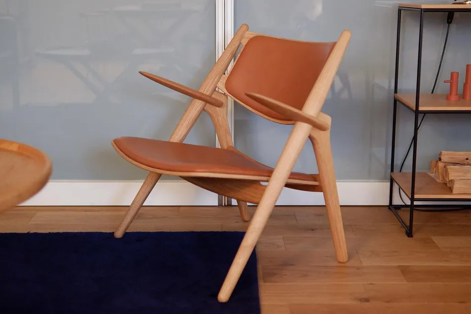 CH28P LOUNGE CHAIR（ラウンジチェア） /Carl Hansen & Son（カール 