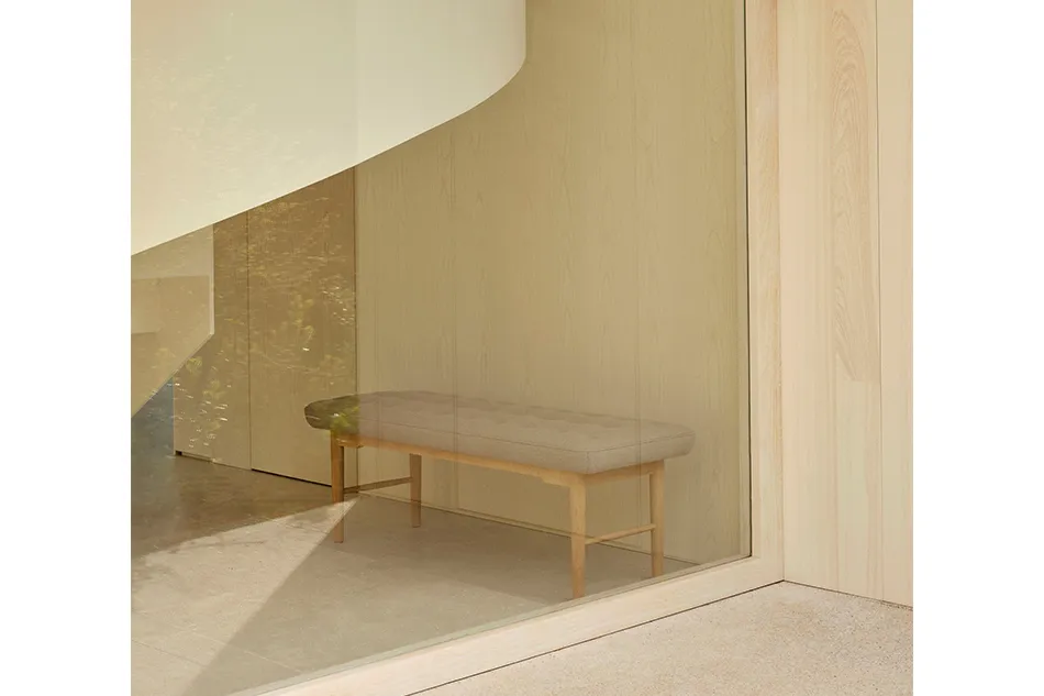 VLA75S FOYER BENCH SHORT（フォイエ ベンチ ）/Carl Hansen & Son