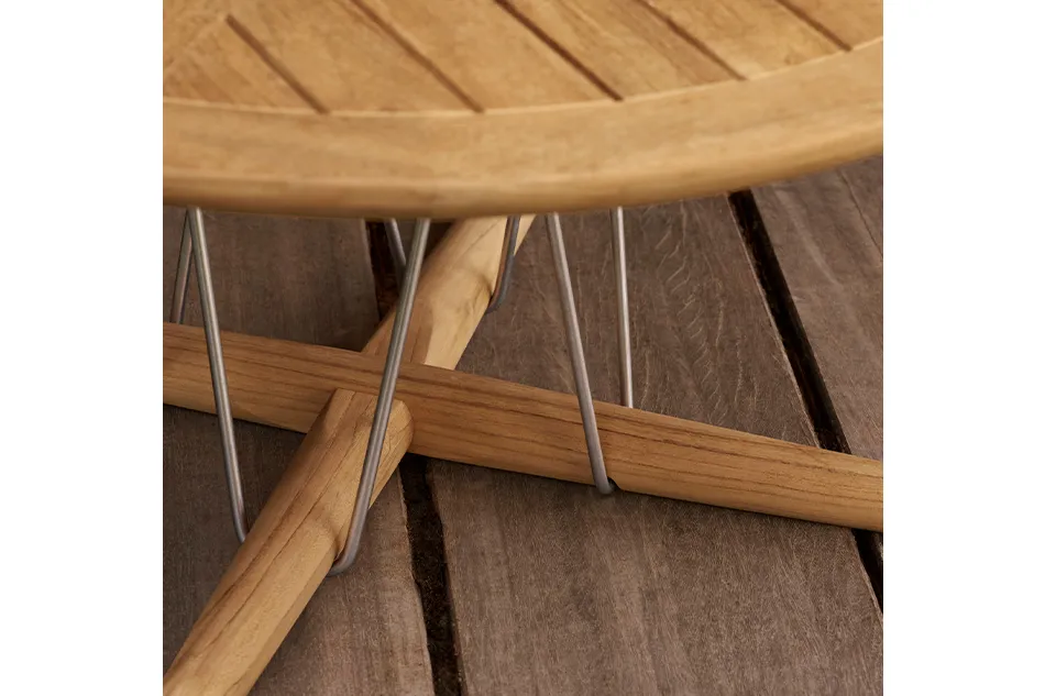 E022 EMBRACE OUTDOOR TABLE / Carl HansenSonE022 ֥쥤 ȥɥ ơ֥ / ϥ󥻥