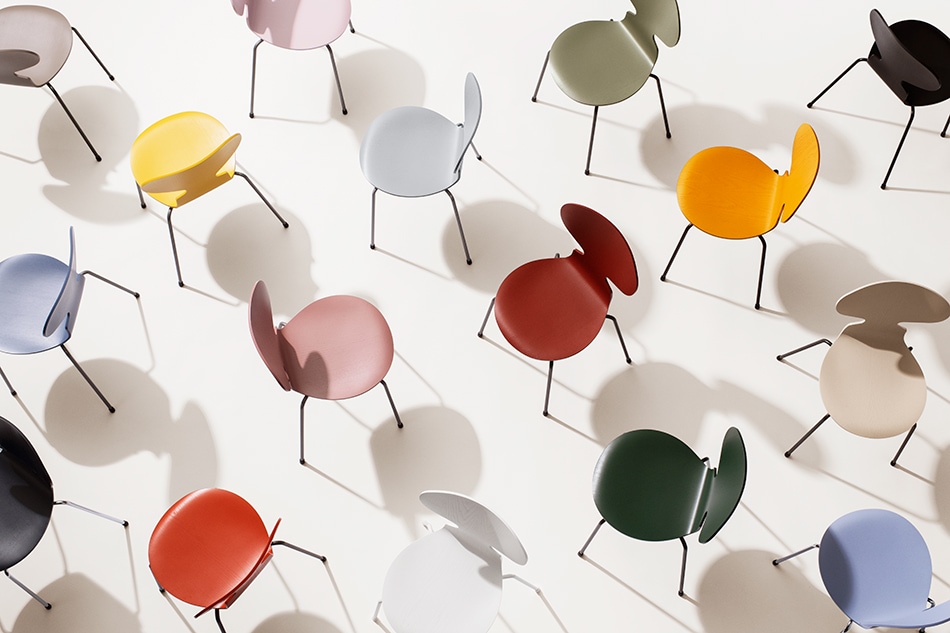 Ant chair Lacquer-［正規品］デザイナーズ家具・北欧家具通販H.L.D.