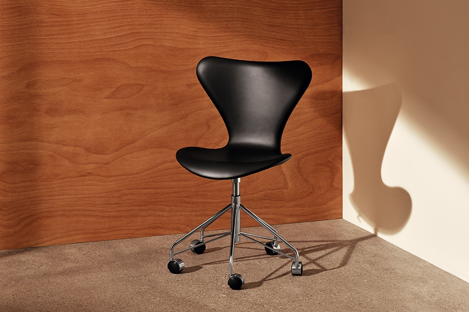 フリッツ・ハンセン アルネ・ヤコブセン 45万「OXFORD/オックスフォード」ハイバックチェア 本革 椅子 FRITZ HANSEN Arne Jacobsen【家具/インテリア/USED家具ユーズド家具/リサイクル】