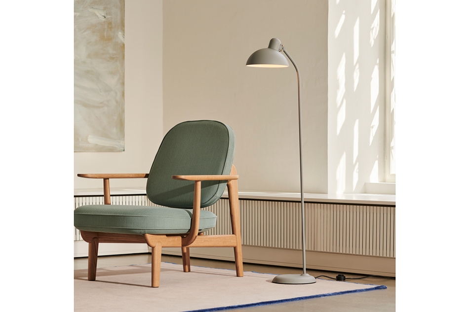 Kaiser idell 6556-F(カイザー・イデル 6556-F) / FRITZ HANSEN