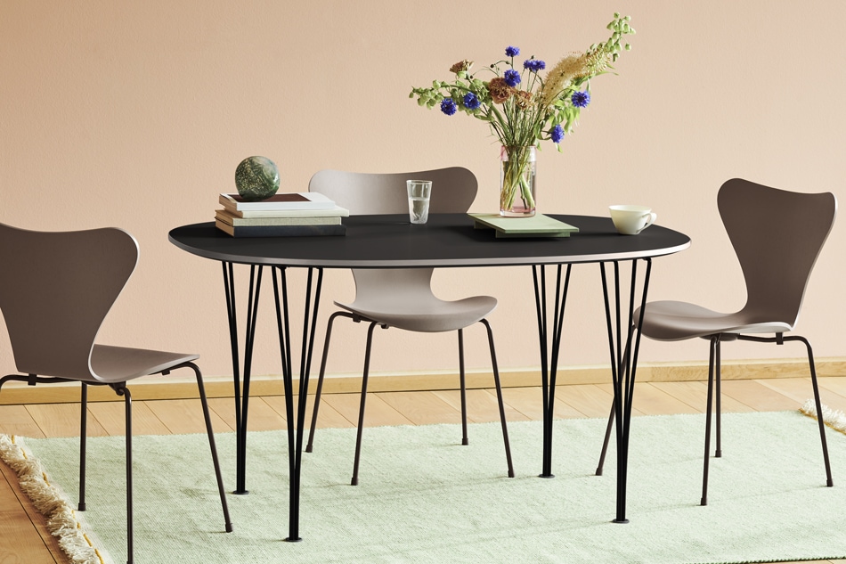 フリッツハンセンの楕円テーブル - テーブル