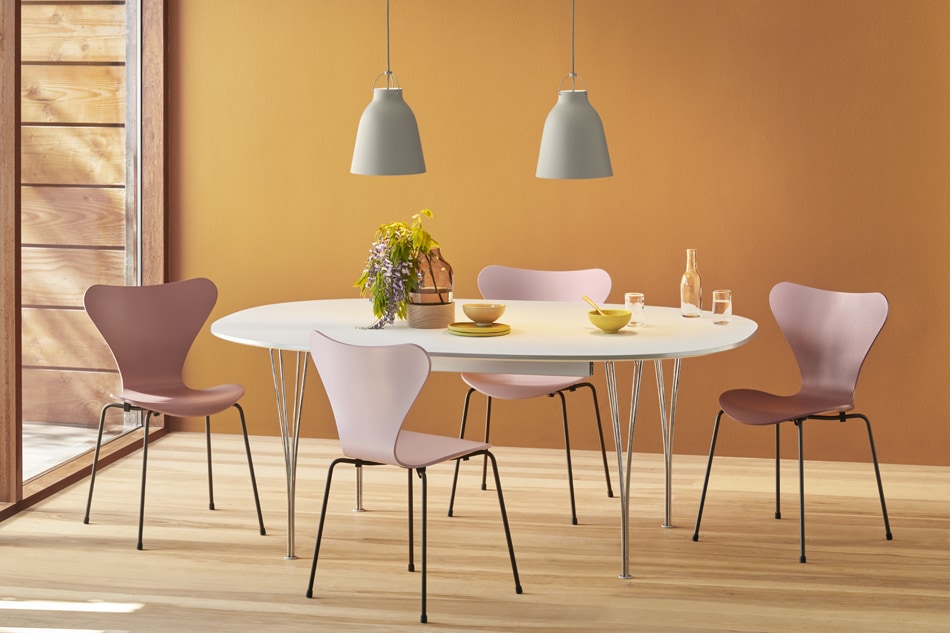 B617 Super-Elliptical table（スーパー楕円テーブル） / FRITZ HANSEN ...