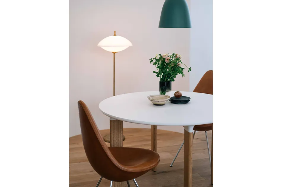 フリッツハンセンFritz Hansen  ローテーブル ANALOG Table JH93 （アナログ 丸テーブル JH93 ）/ FRITZ
