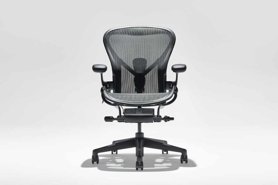 <strong>Areron Chair Onyx Matt Black / Herman Miller（アーロンチェア オニキス マット ブラック / ハーマンミラー）</strong>