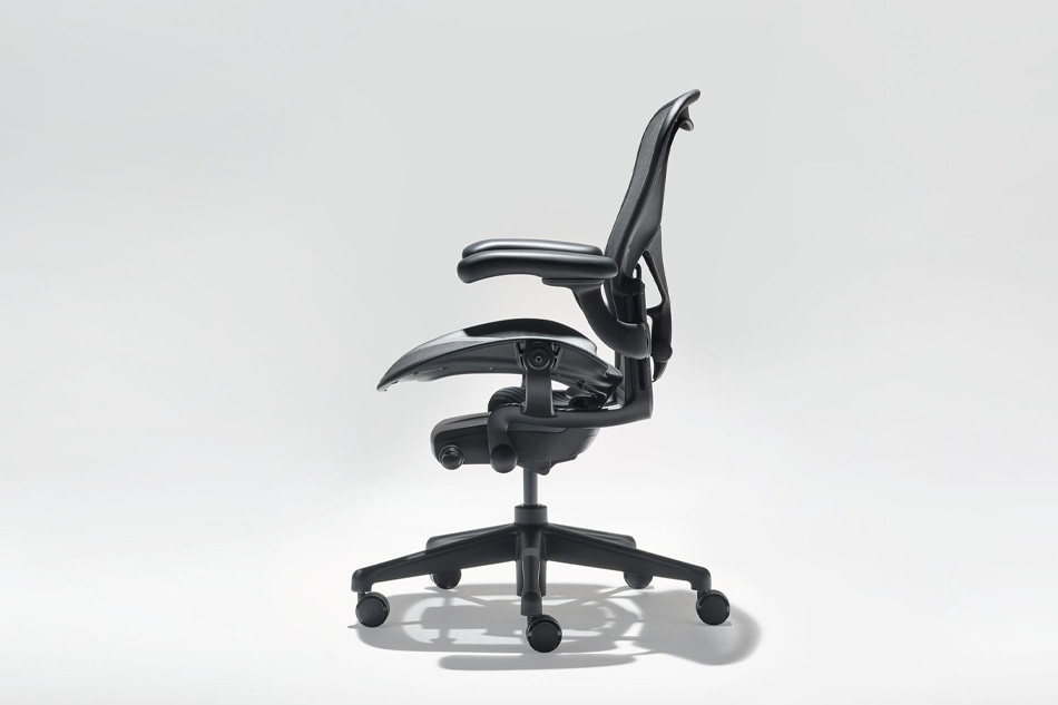 Aeron Chair Remasterd Onyx Ultra Matt（アーロンチェア リマスタード ...