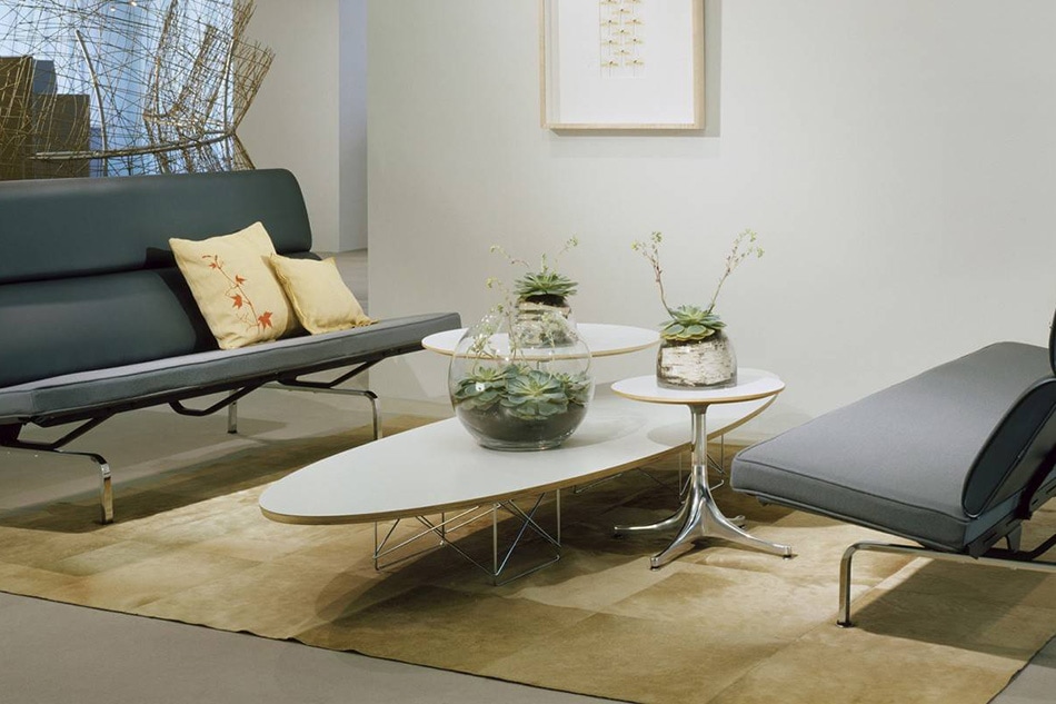 Eames Elliptical Table-［正規品］デザイナーズ家具・北欧家具通販H.L.D.