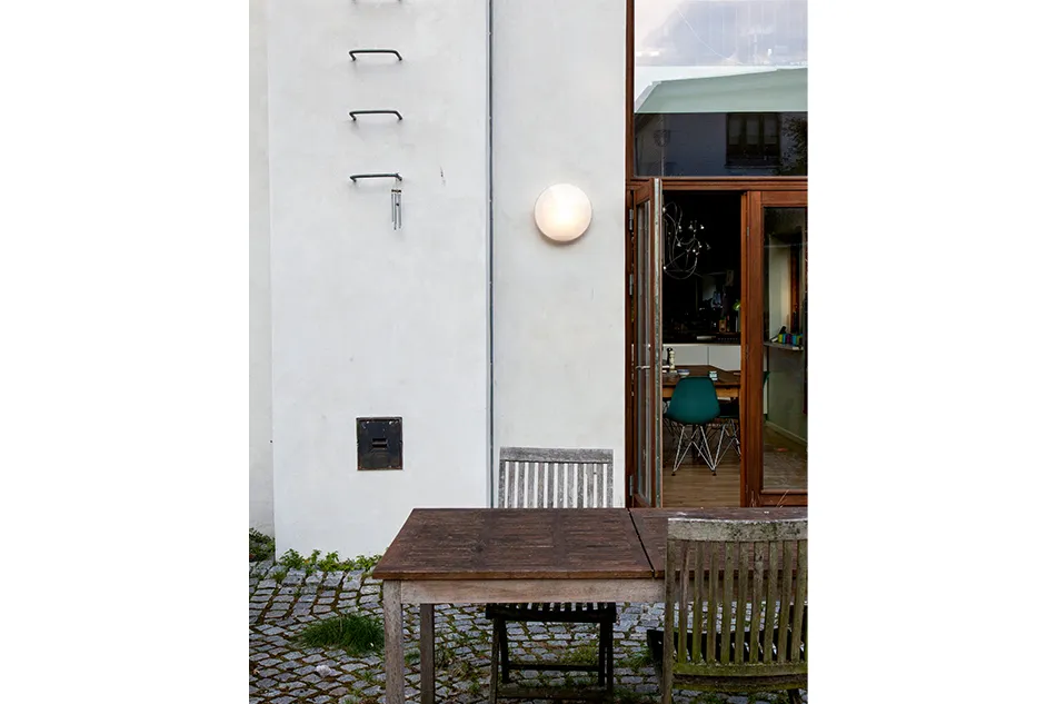 AJ EkliptaLouis Poulsenʥ ץ륤ݡ륻