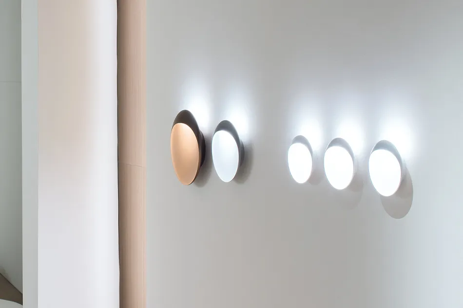 Flindt WallLouis Poulsenʥե 롿륤ݡ륻