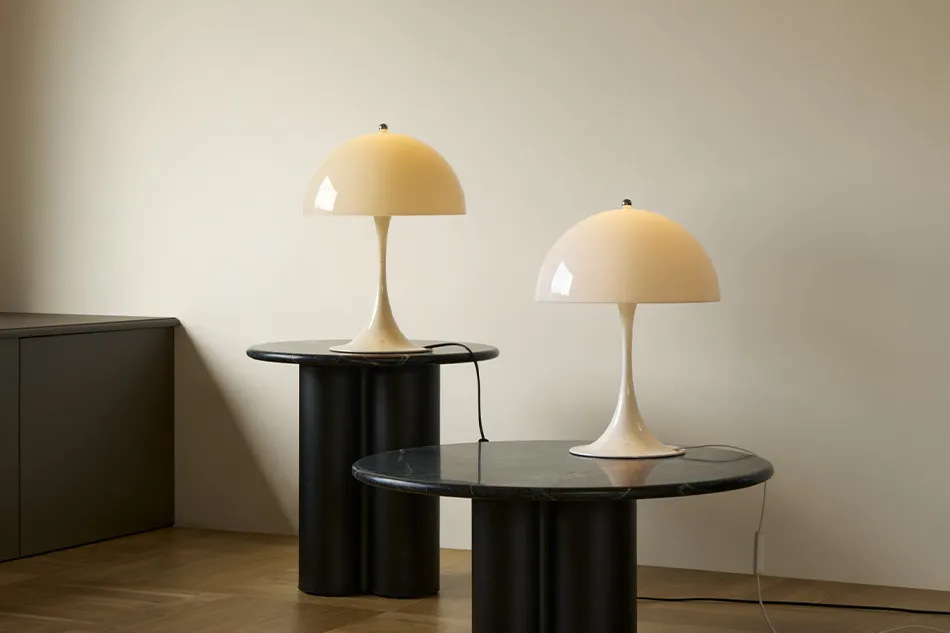 Panthella Table 320（パンテラ テーブル 320）/Louis Poulsen（ルイス