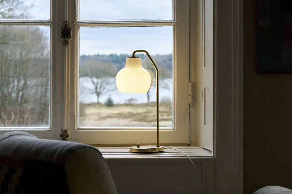 VL Ring Crown Table Lamp（VLリングクラウンテーブルランプ）/Louis