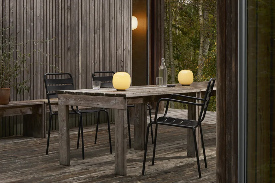 VL45 Radiohus Portable（ラジオハウス ポータブル ランプ）/Louis