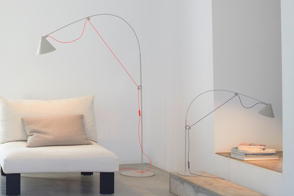 Ayno Table Lamp（アイノ テーブルランプ） / Midgard Licht（ミッド