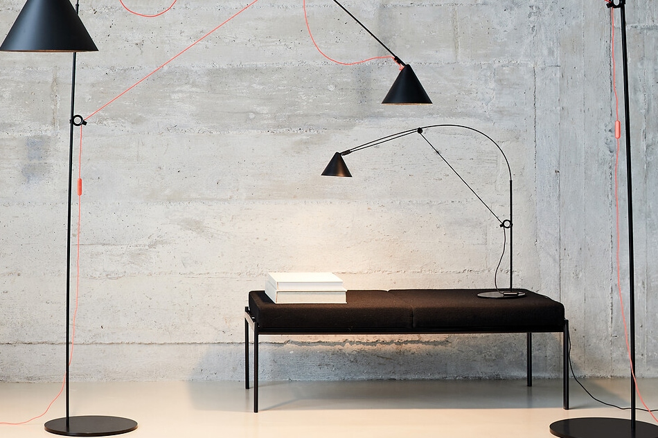 Ayno Table Lamp / Midgard Licht�ʥ����� �ơ��֥���� / �ߥåɥ����ɡ���ҥȡ�