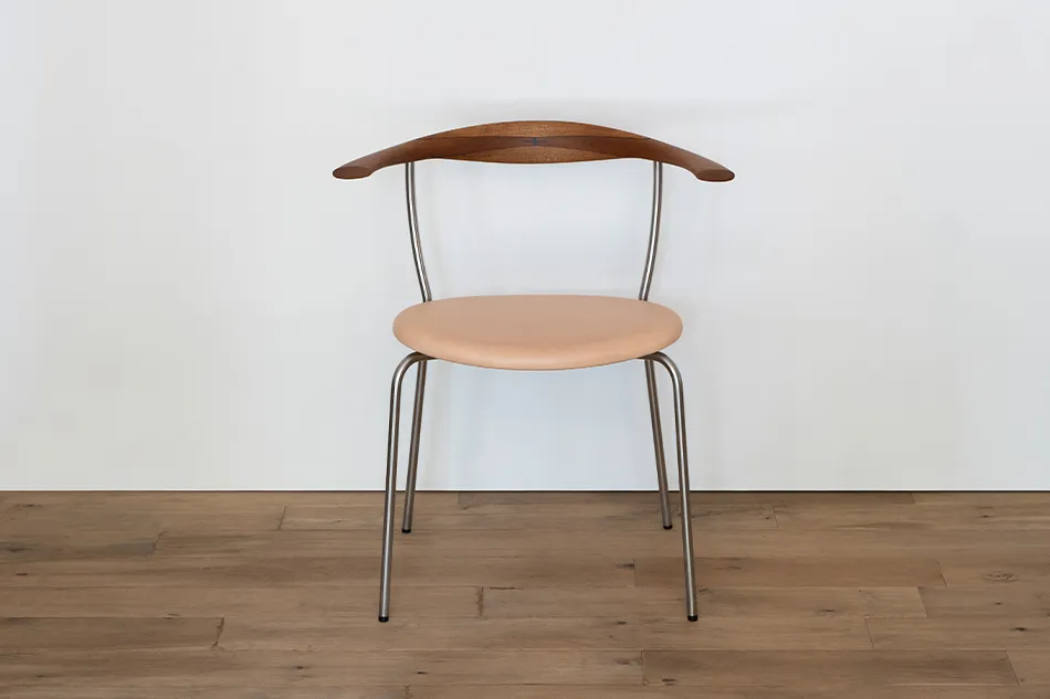 【最終】PP701 ミニマルチェア マホガニー アニリンレザーナチュラル PPモブラー / PP MØBLER PP701 ミニマルチェア マホガニー材 ハンス・J