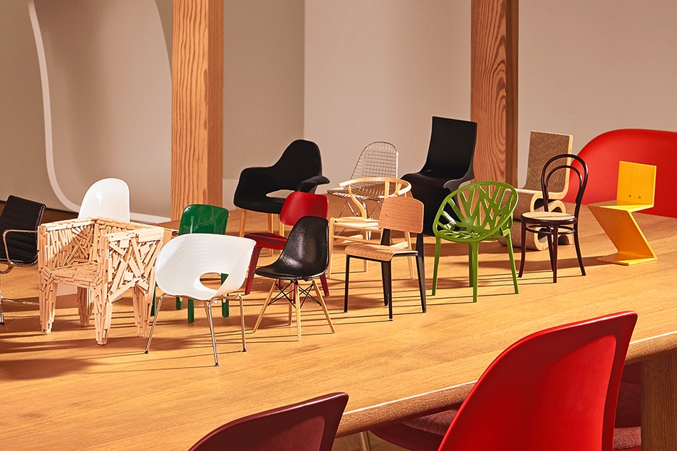 Vitra Design Museumミニチュアパントンチェア