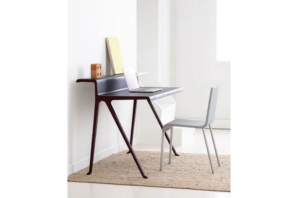 Courier / Vitra�ʥ����ꥨ / �����ȥ��