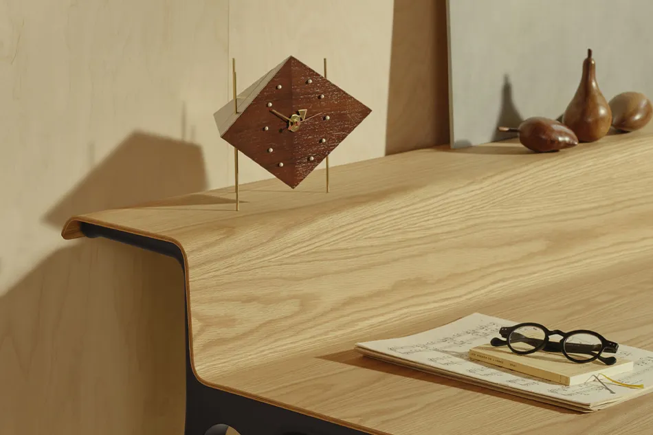 Courier / Vitra�ʥ����ꥨ / �����ȥ��