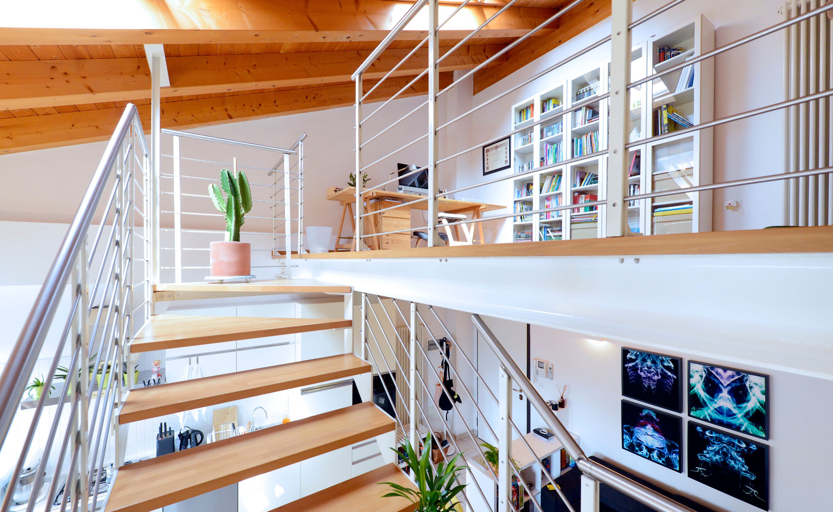 �饤�֥�꡼���ڡ����Ȥ��Ƴ��Ѥ���Ƥ�����ե� �̲��ο�