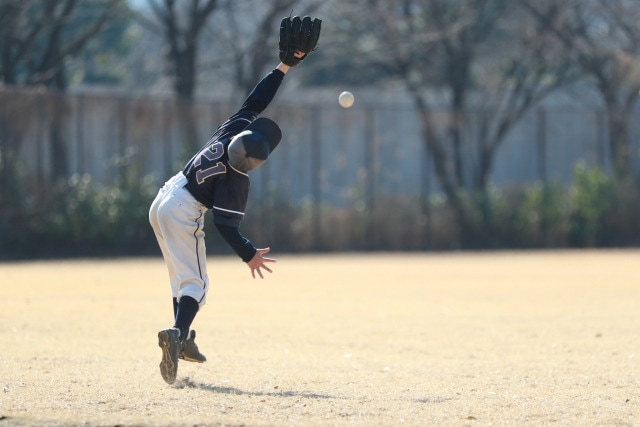 野球に適したサングラスの選び方 | 利用シーンによる選び方【運営