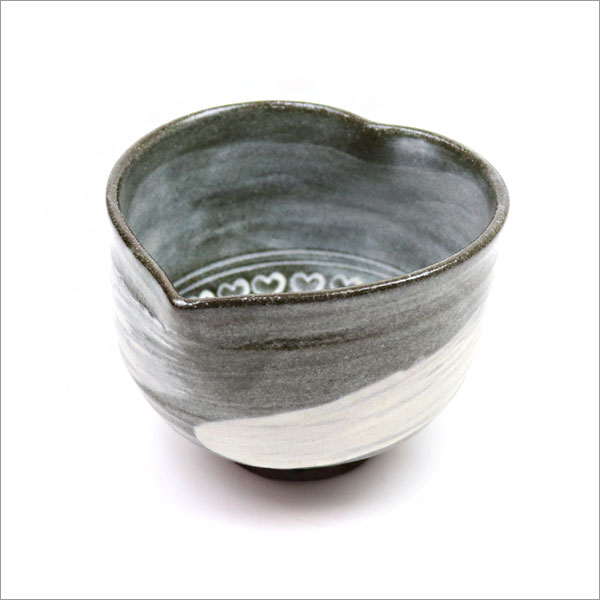 茶道具 抹茶碗 抹茶茶碗 三島小茶碗 ハート 外刷毛目 中村良二作 おしゃれ かわいい 片口 クリスマスの茶道具 抹茶と茶道具の芳香園 Chatowa