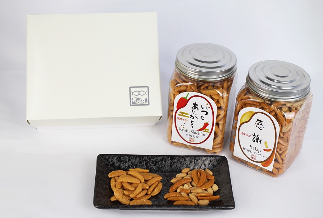 感謝ポット2個セット（醤油味柿の種の千葉産ピーナッツ＆京風七味柿の種）