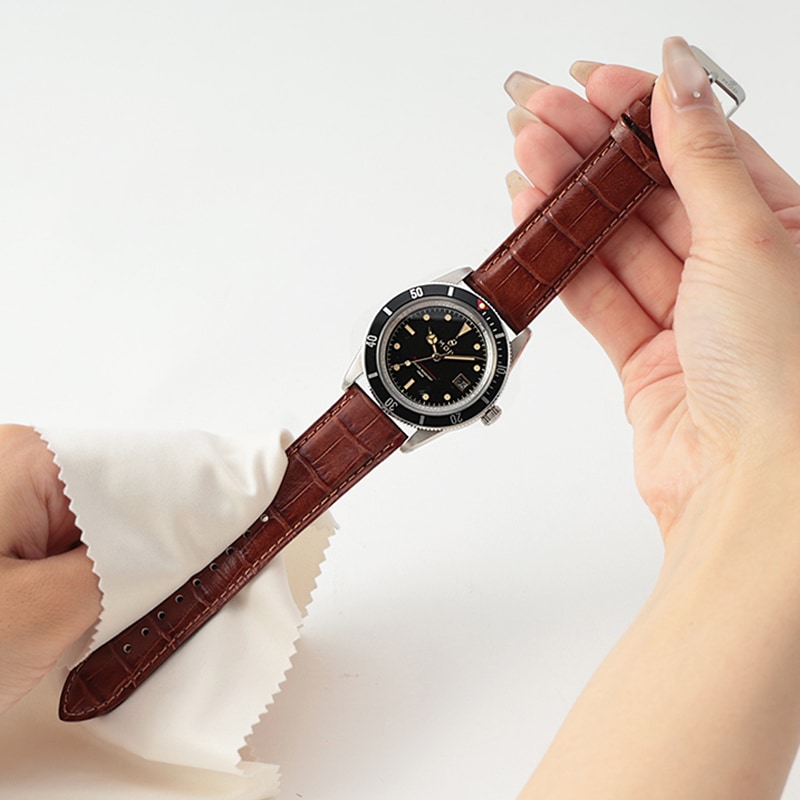 皮革バンドのお手入れ