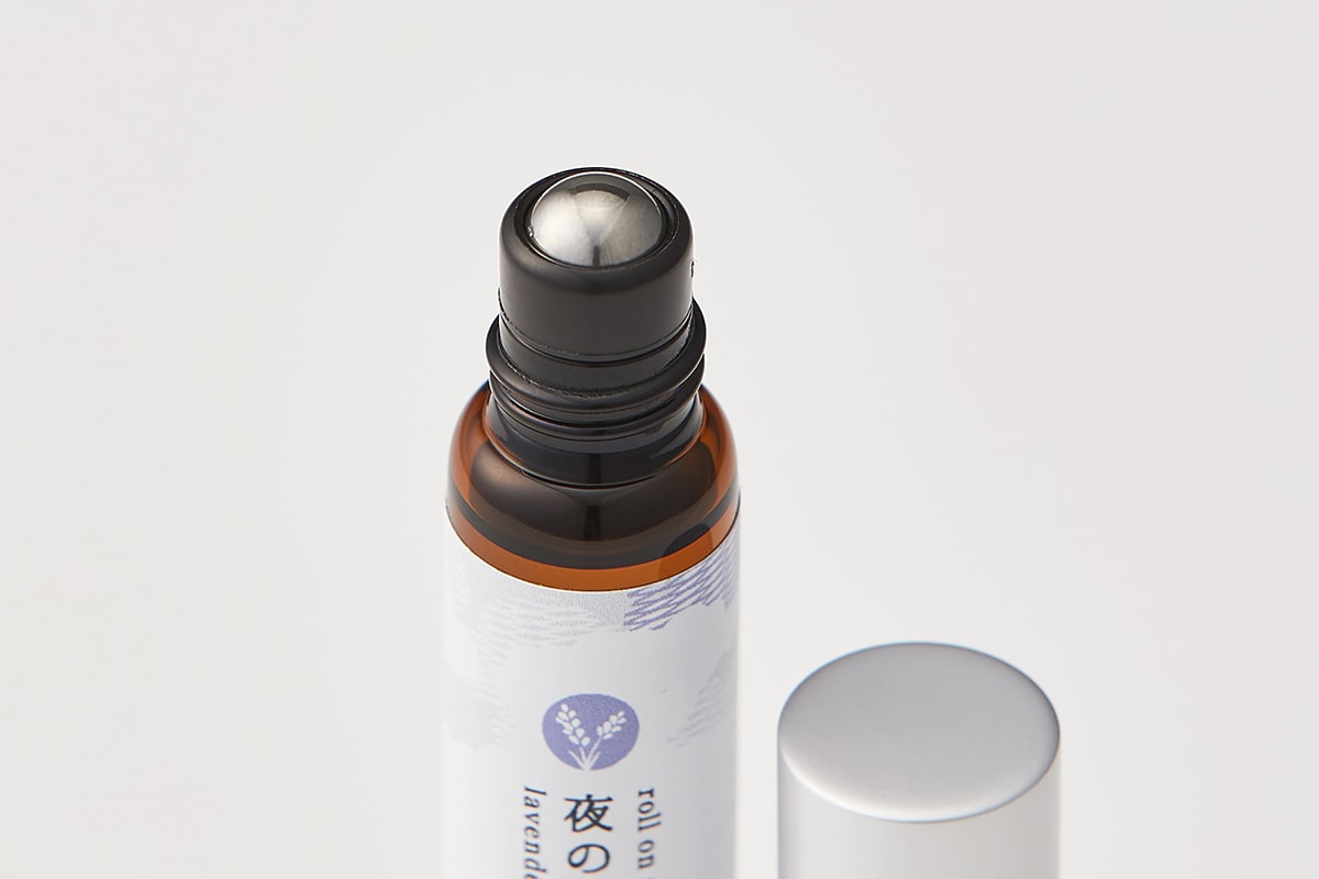 ロールオンアロマ ねむけあ