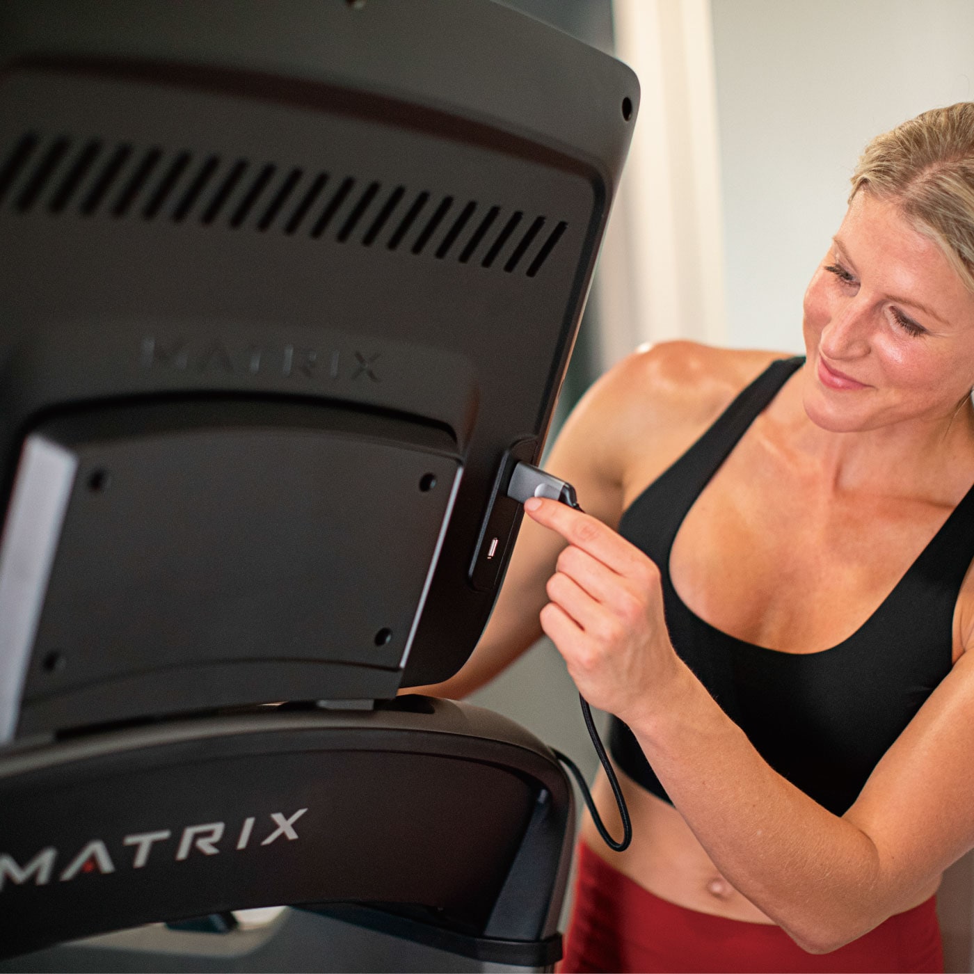 USB�ݡ��� HDMI�ݡ���