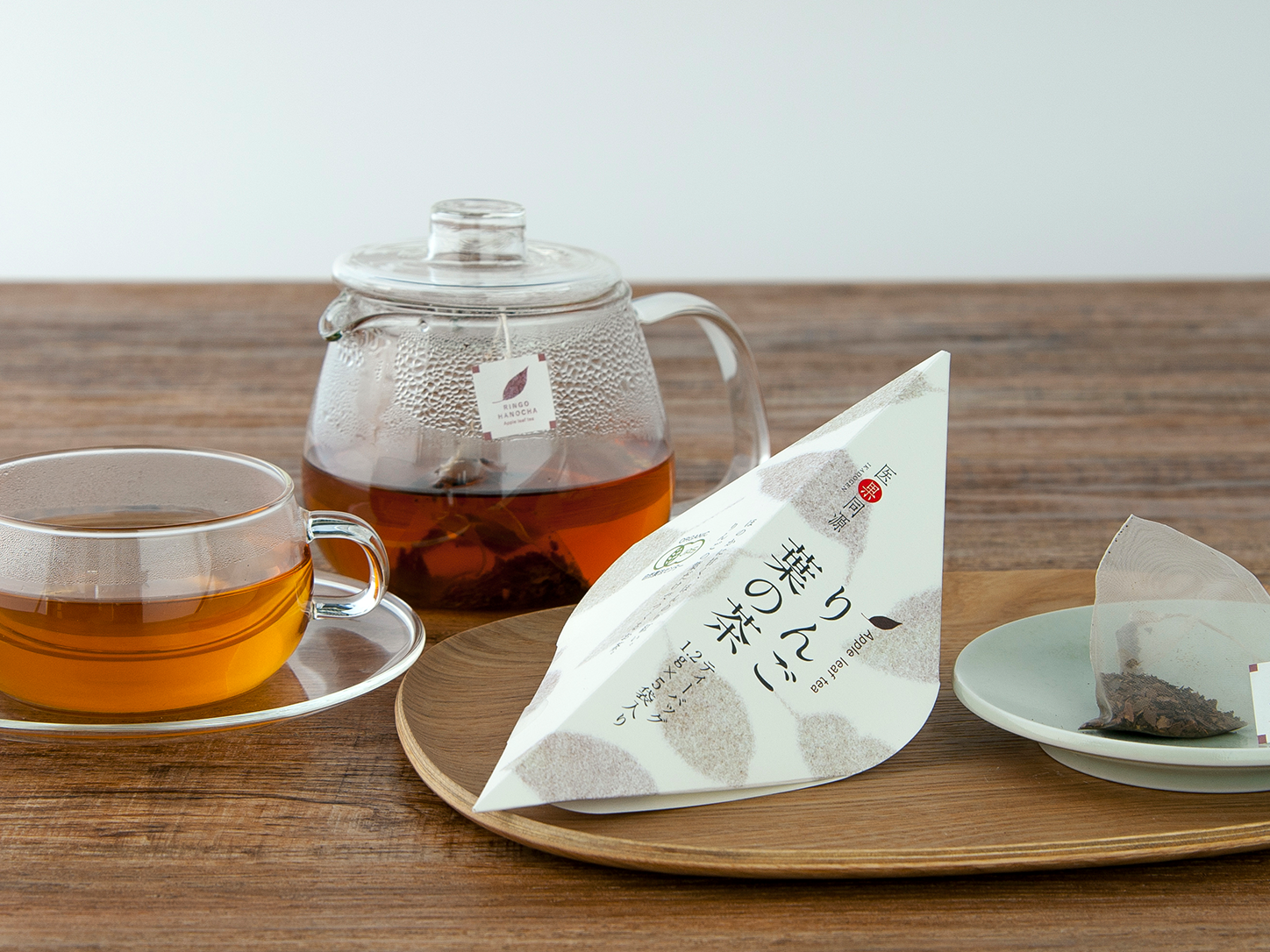 りんご葉の茶