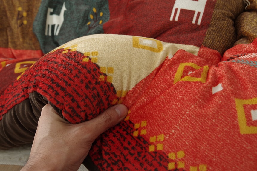 中綿たっぷりボリュームこたつ