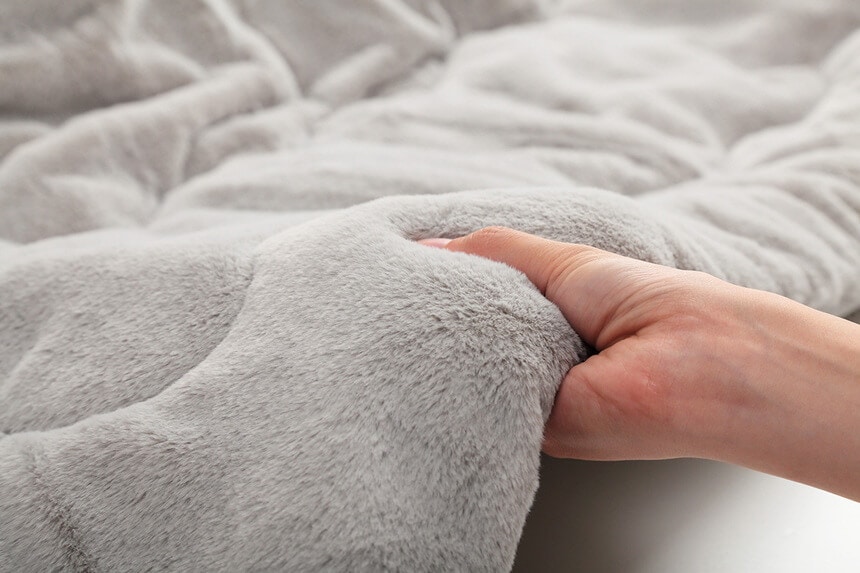 いやしの手ざわりふわふわこたつ