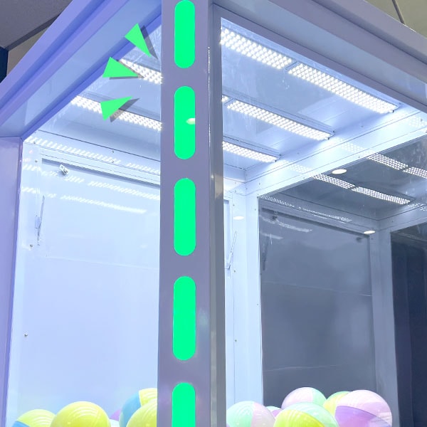 メガポンのカプセルケーズサイド部分のLEDはカラフルに点灯
