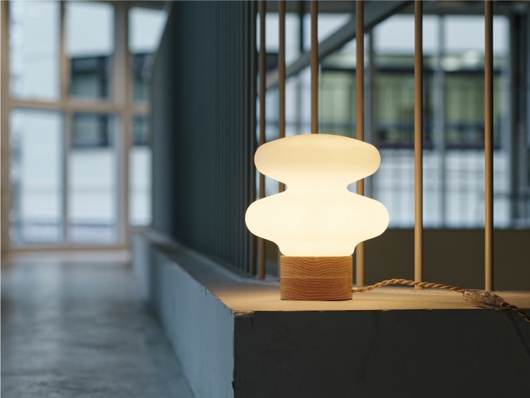 Monique モニーク テーブルライト | 照明 | INTERFORM INC.ONLINE SHOP